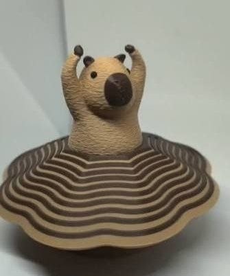 Capivara Bailarina