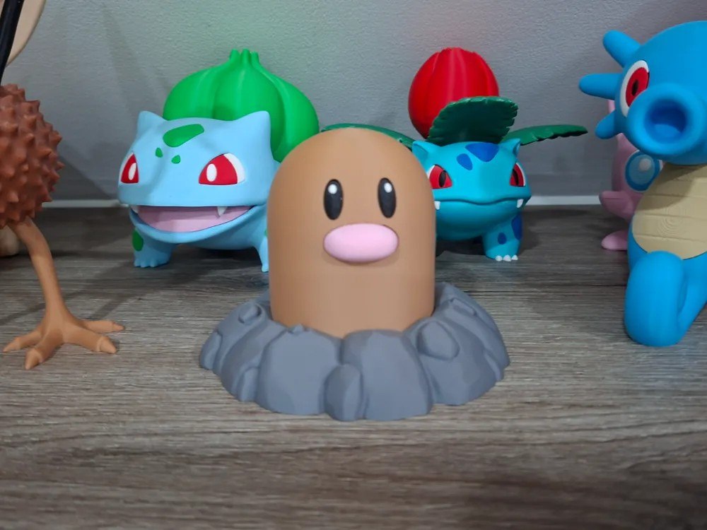 #0050 Diglett 10cm
