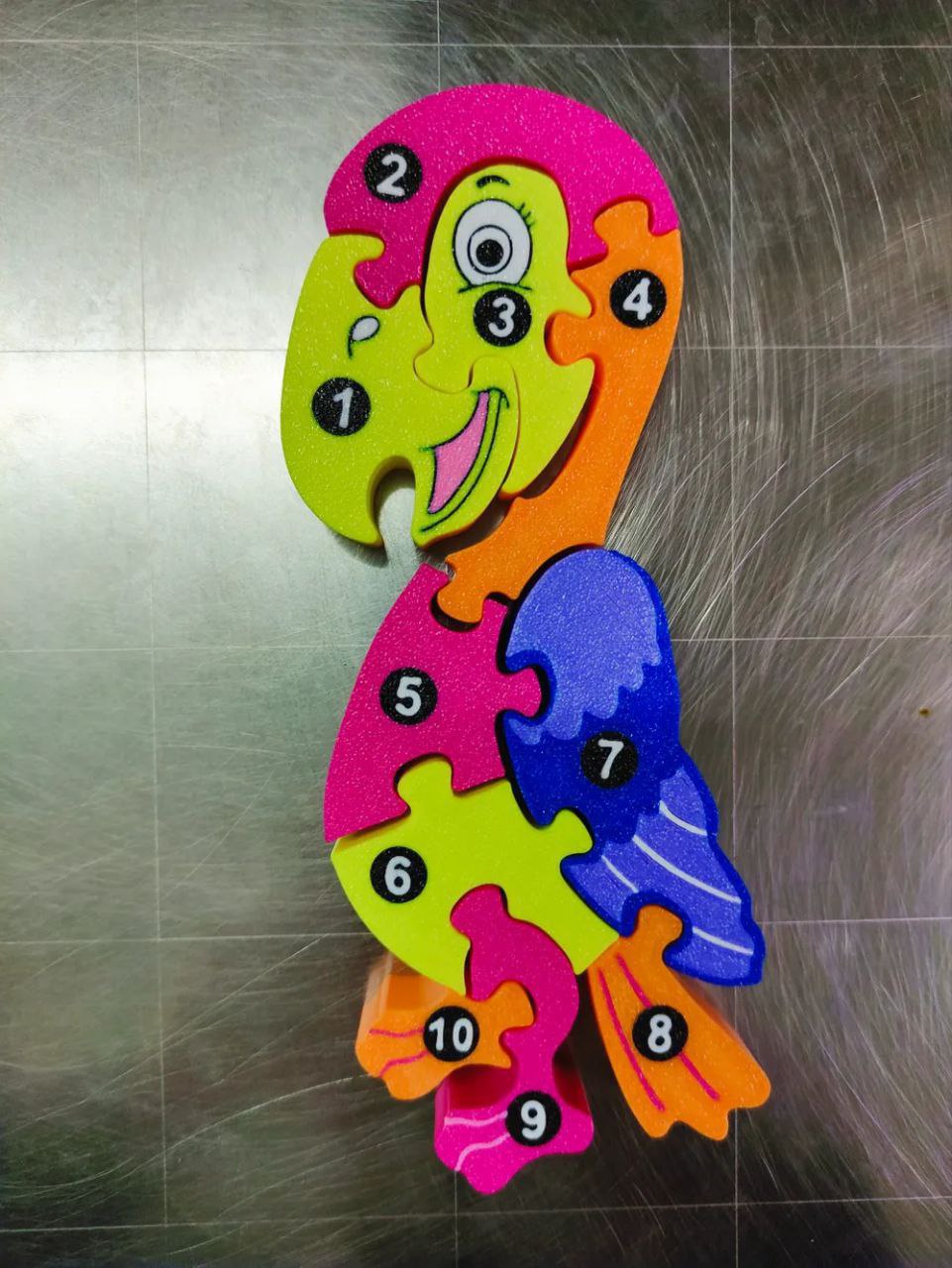 Puzzle Parrot