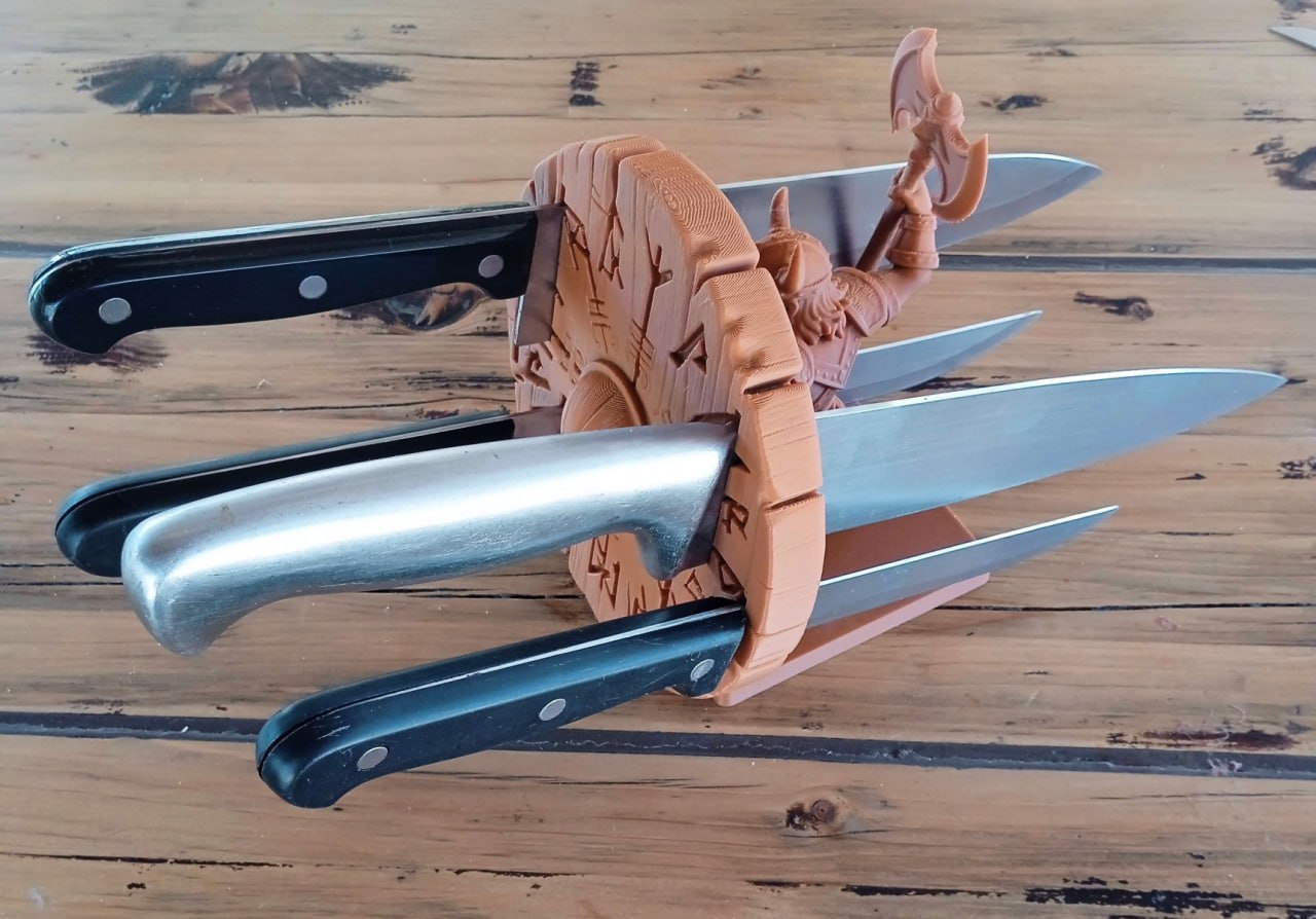 Dwarf Knife Holder Stls