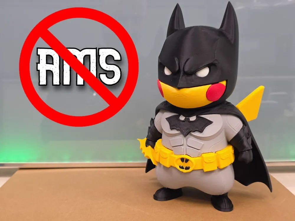 Pikachu Como Batman DC