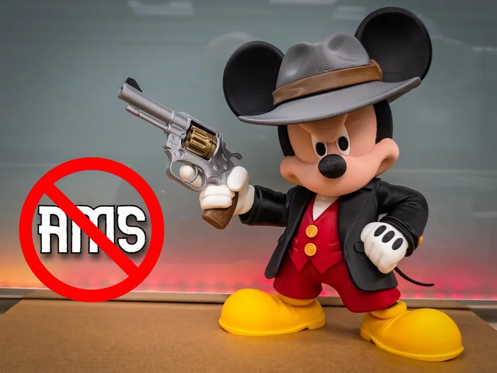 MICKEY EL GÁNGSTER