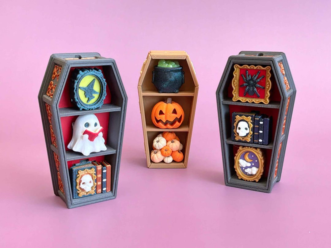 MARIES BUTTON - SPOOKY COFFIN SHELF - V2