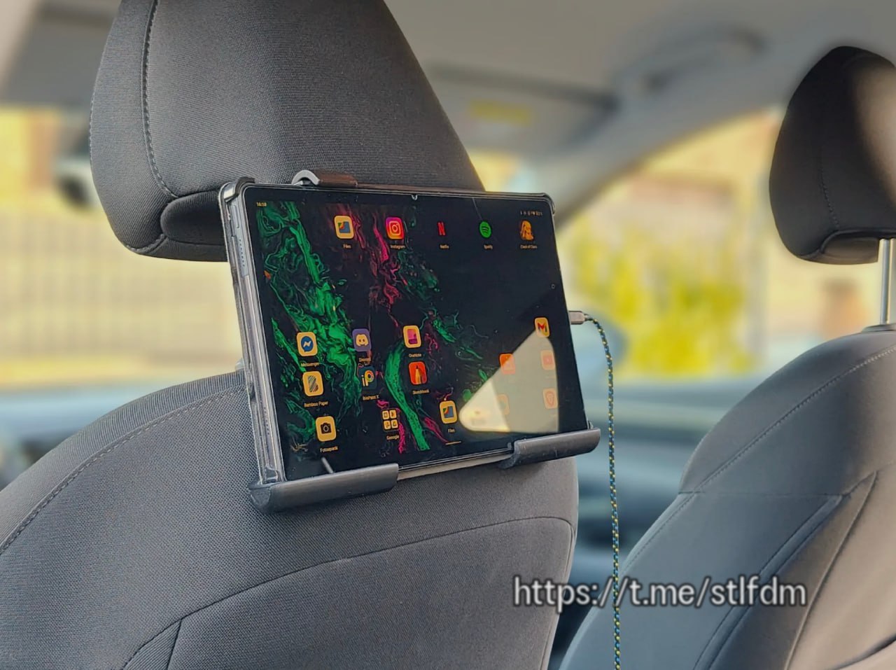 Car-Tablet-Mount-Parametric-Model Files