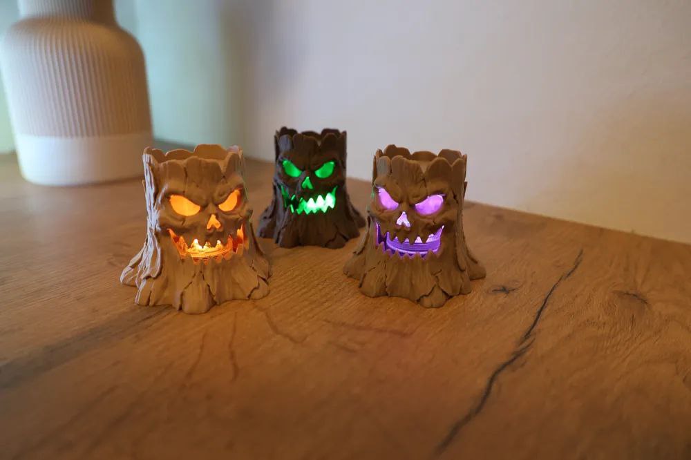 Spooky Stump Halloween LED Light Stls