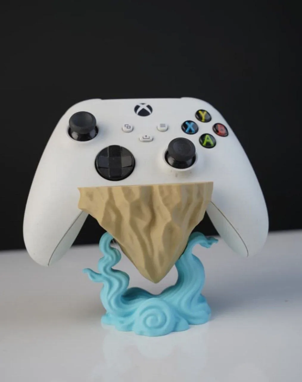 Floating Island Controller Holder