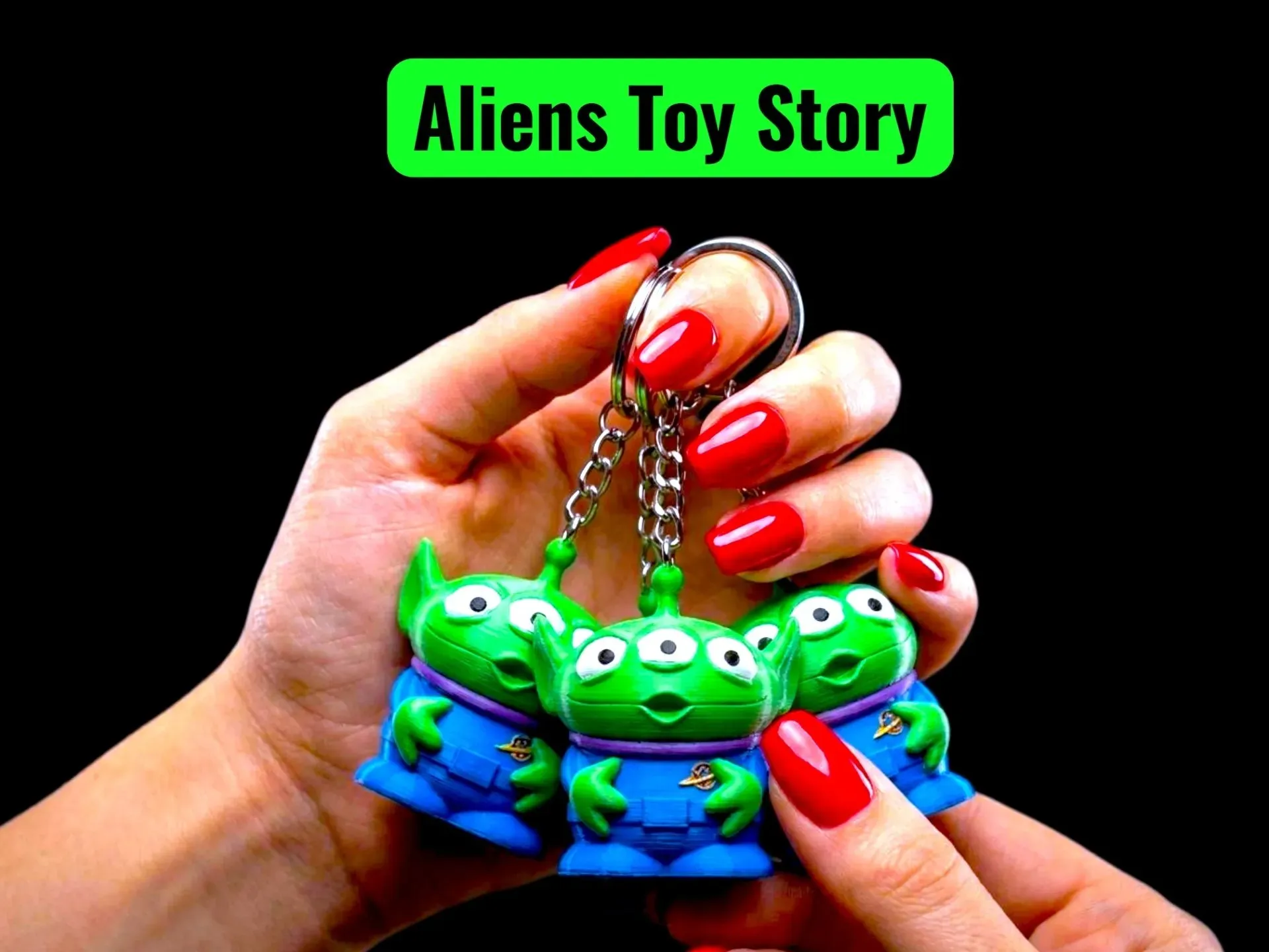 Aliens Keychain AMS