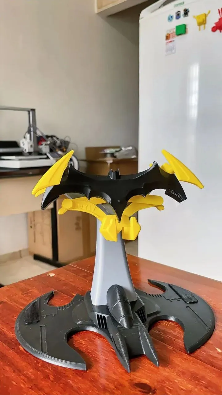 Batarang Phone Holder