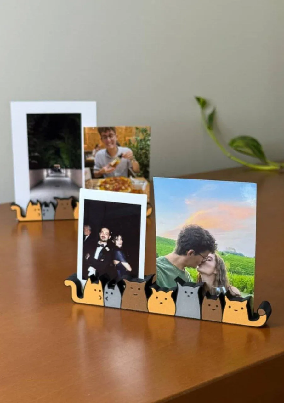 HELPFUL KITTEN ORIGINAL PHOTO FRAME