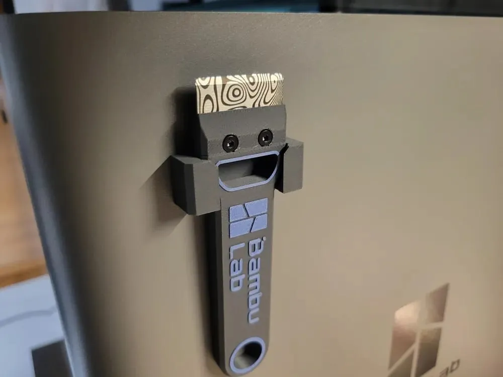 Bed Scraper One Color