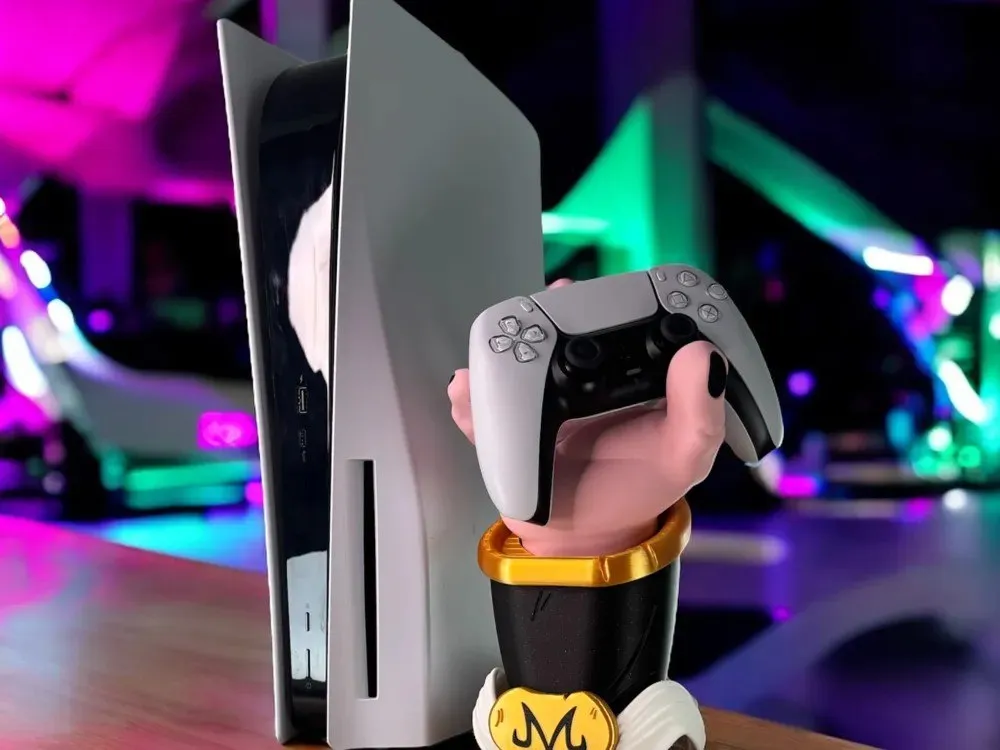 Suporte De Controle Universal - Inspirado Em Majin Buu