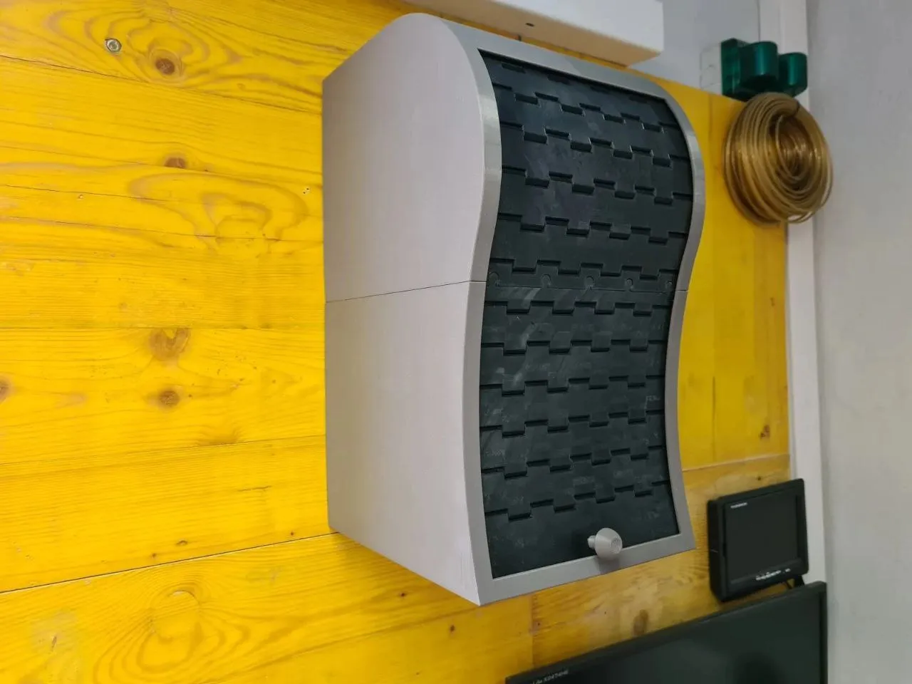 Drawer With Flexible Curtain