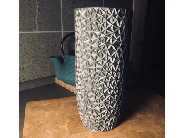 Polygon Vase 2755758