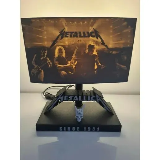 Cults - Metallica Lamp