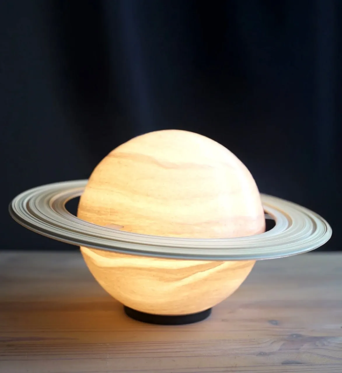 Saturn Lamp 150mm For LED Lamp 001 HiRes NoSupports