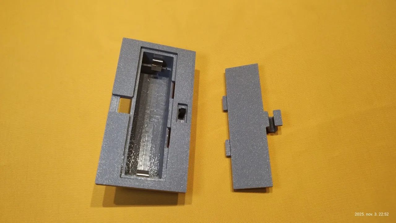 1x18650 Battery Case With Snap Lid