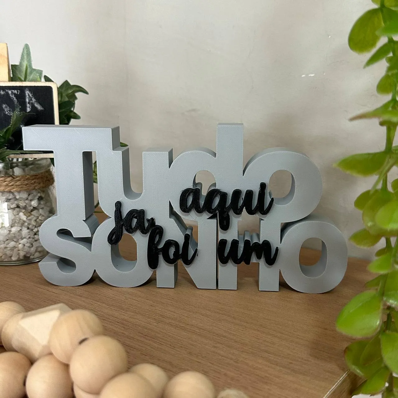 Tudo Aqui Ja Foi Um Sonho Brincando Com Papel