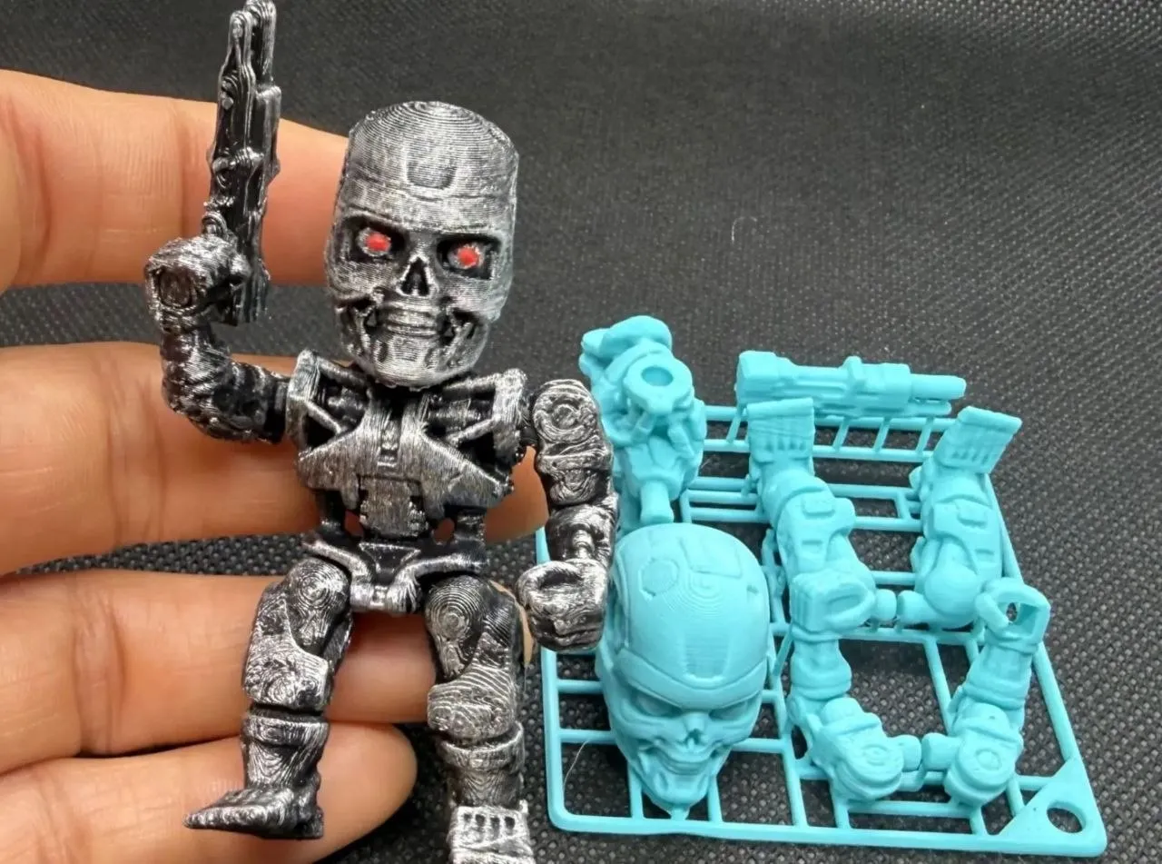 Terminator SD T-800 Endoskeleton Runner Card Kit