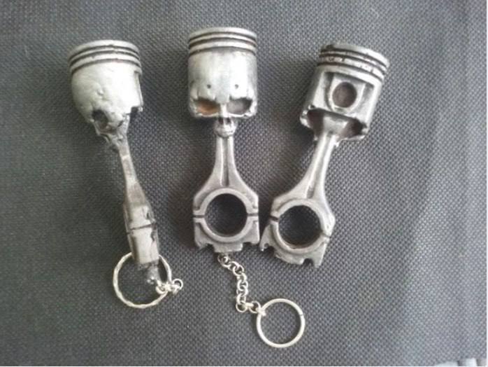 Skull Piston