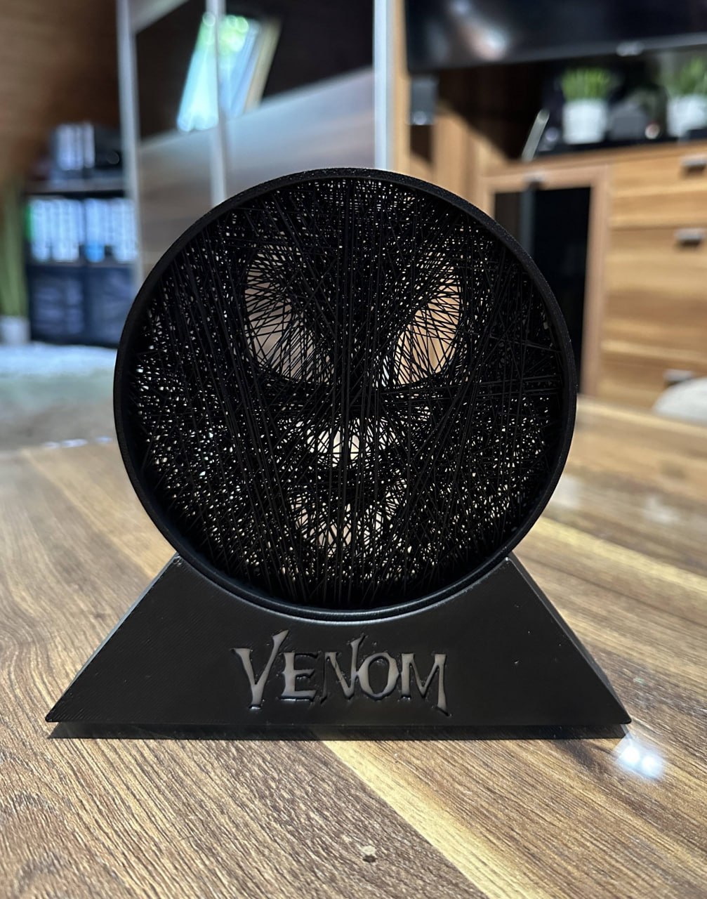 VENOM STRING-ART MARVEL COMICS