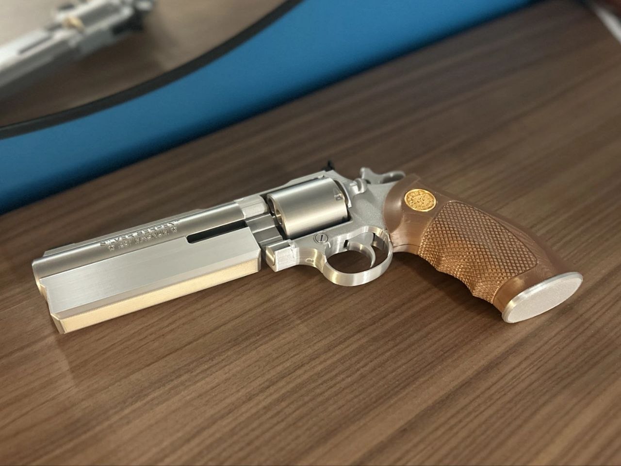 Silver Serpen