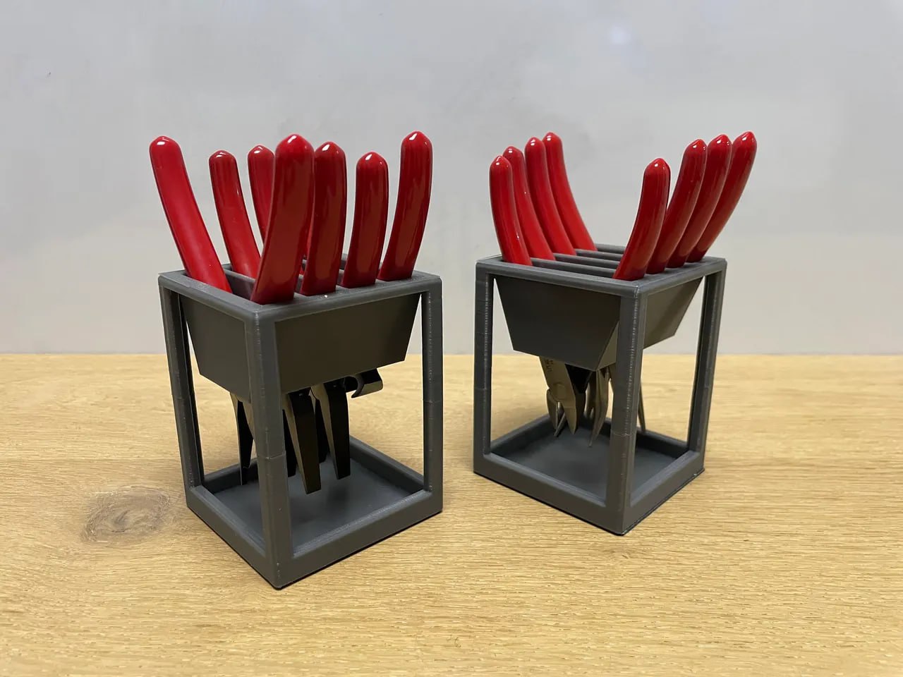Tabletop-Mini-Pliers-Rack-Model Files